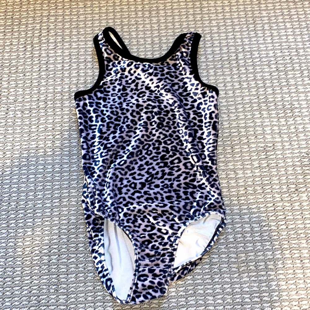 Racerback cheetah child medium leotard